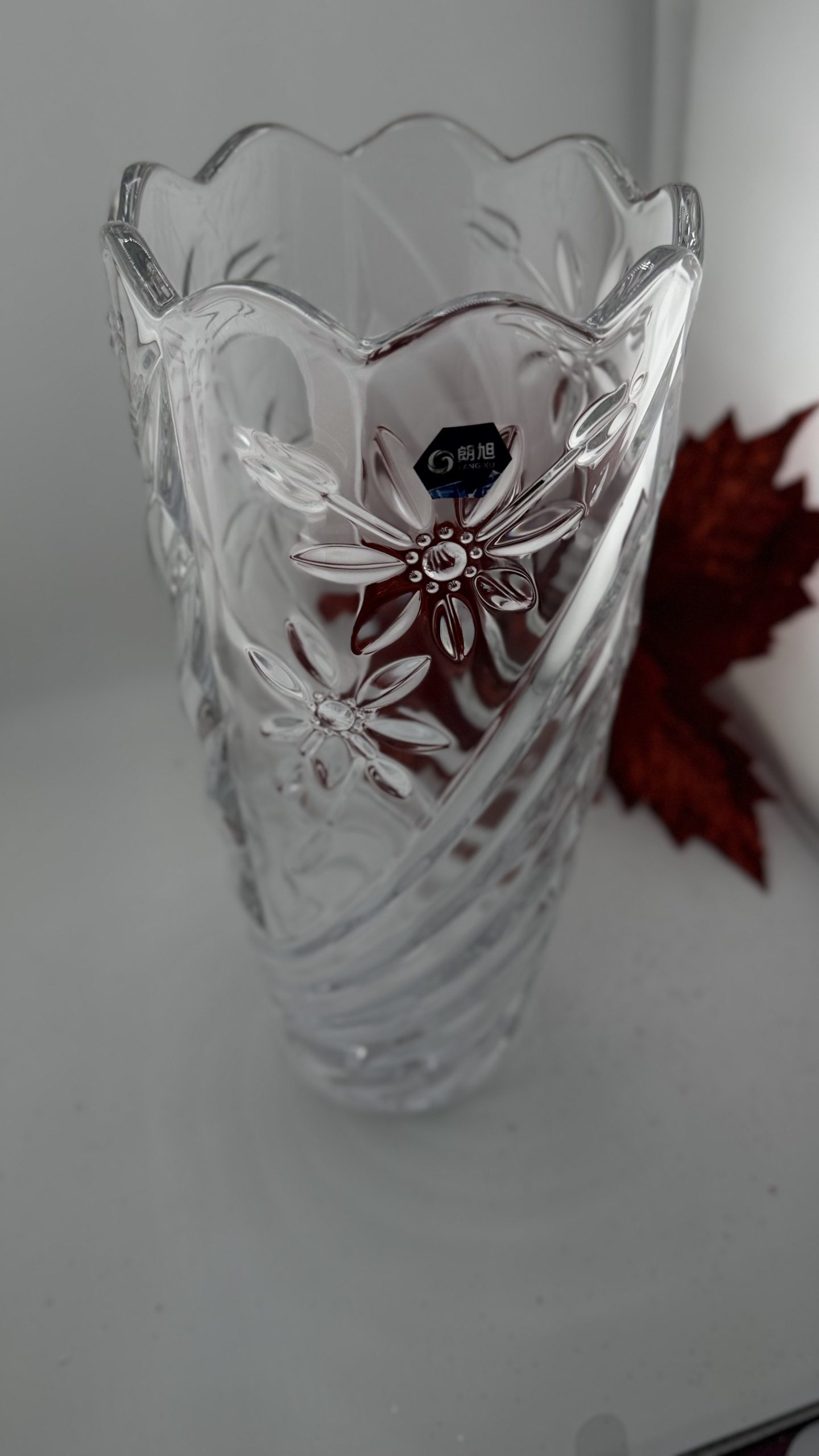 Декоративная ваза